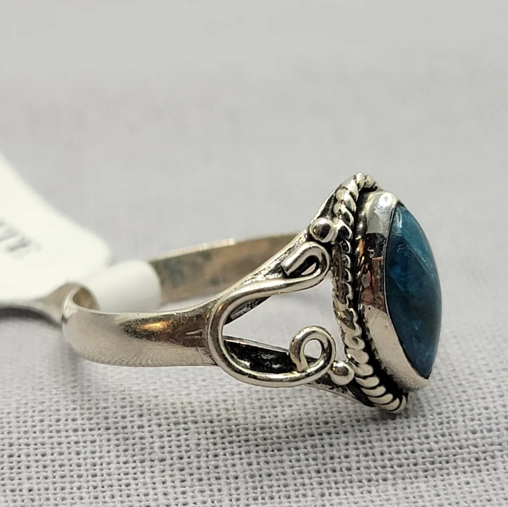Blue Apatite Sterling Silver Horseshoe Ring Signed Size 7
